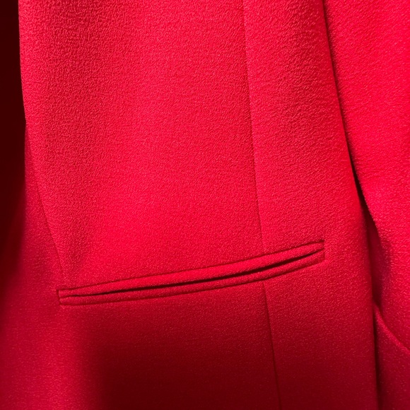 Tahari Women's Red Blazer. NWOT. Size 16 W Petite fit. - Picture 5 of 5